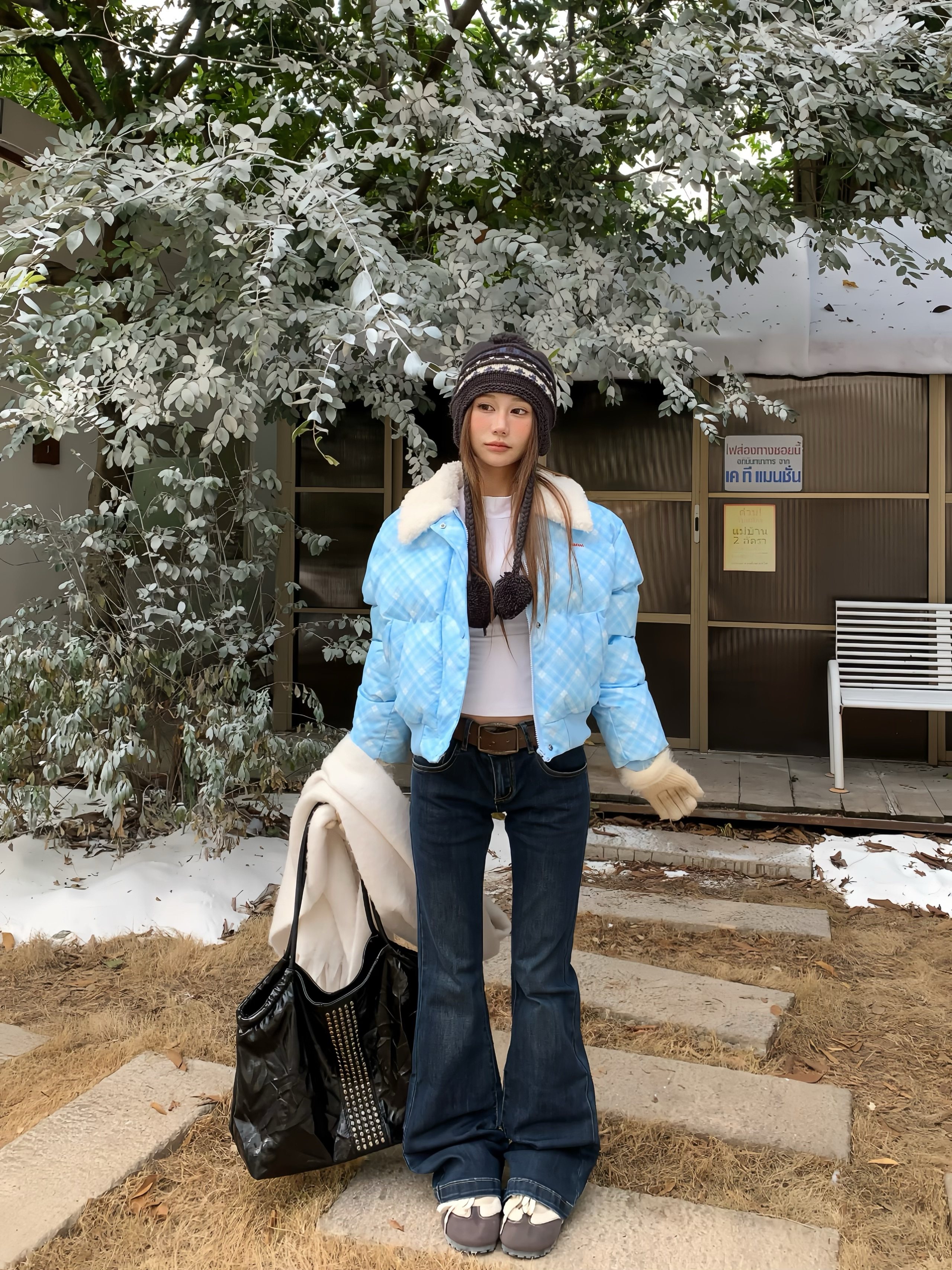 2026 Early Spring! Focus Storm American Retro Distressed Micro-Flare Low-Rise Slimming Flare Jeans R5039# zx - Focus Storm