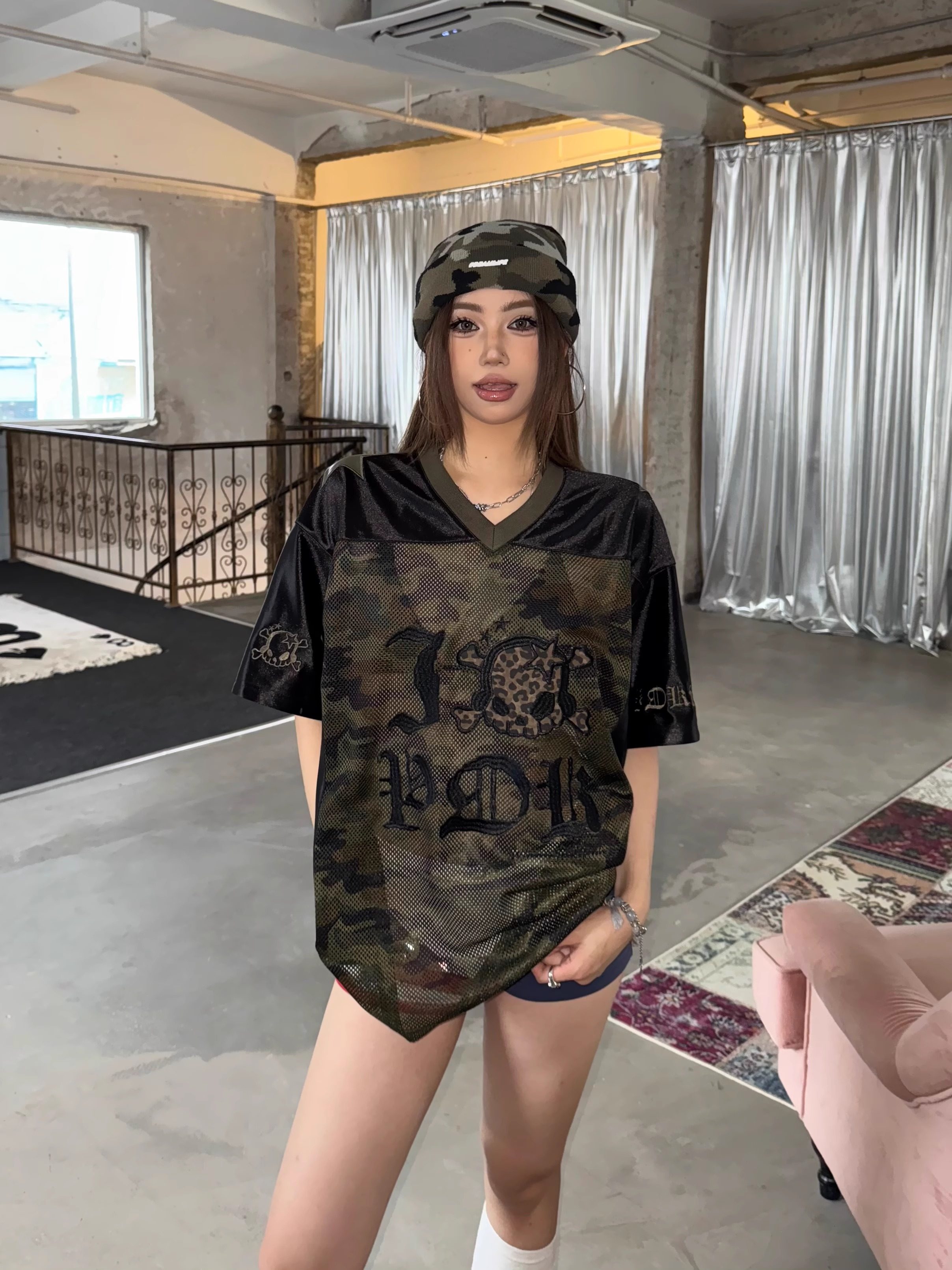 Early Spring 2026! Focus Storm American Retro V-Neck Leopard Skull Contrast Stitching Mesh Short-Sleeve T-Shirt R9159# zx - Focus Storm